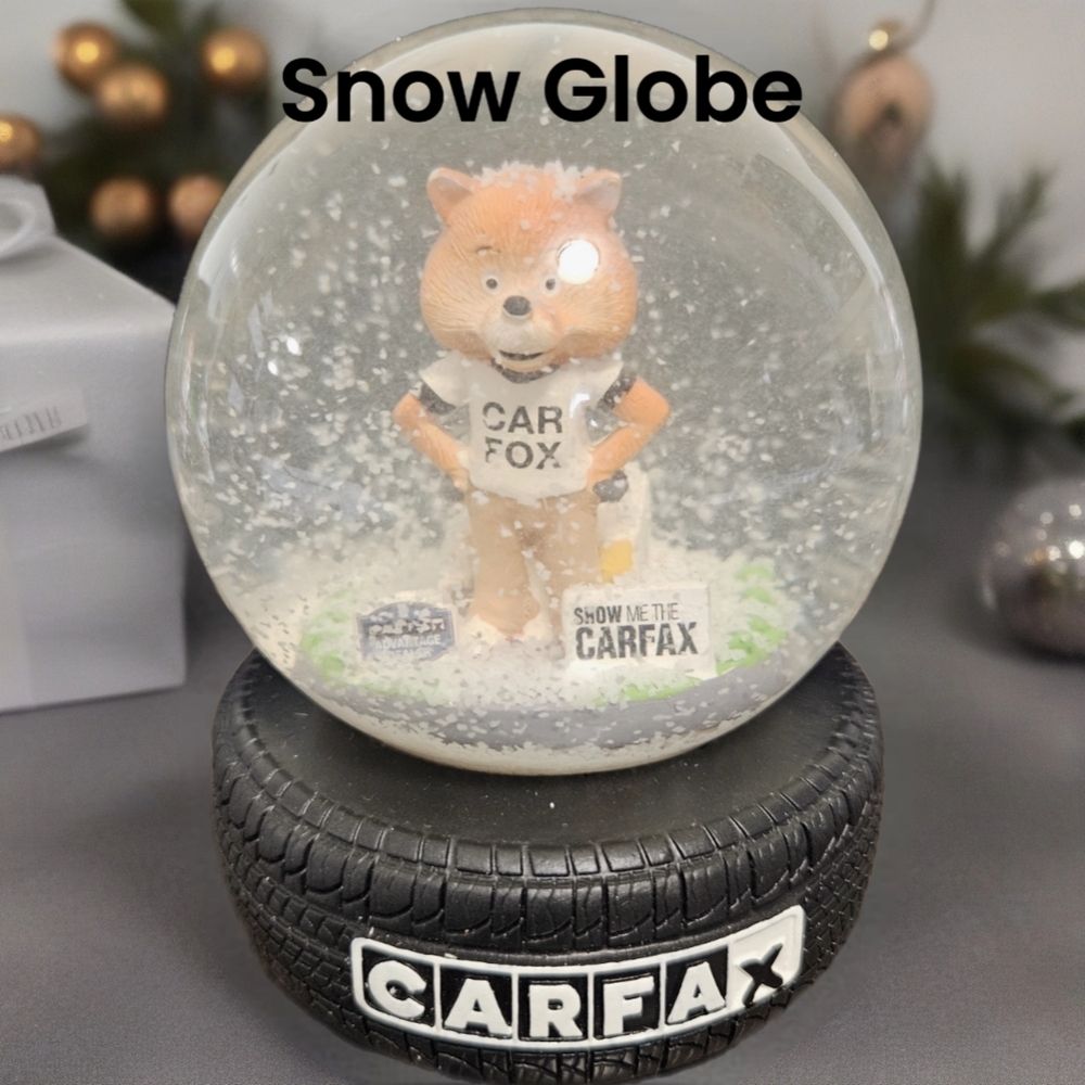 Snow Globe "Show Me The CarFax" With Orignal Box Christmas Decor